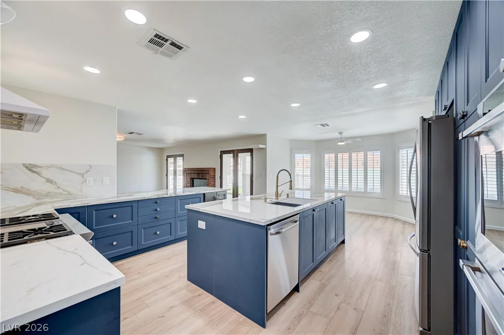 9131 Ivory Beach, Las Vegas, NV 89147