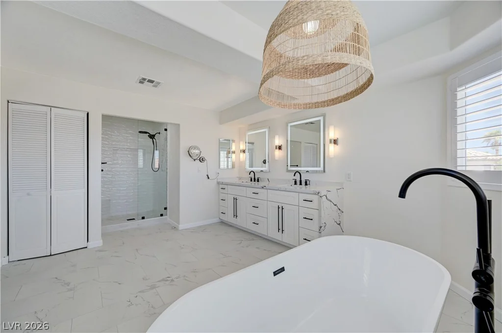 9131 Ivory Beach, Las Vegas, NV 89147