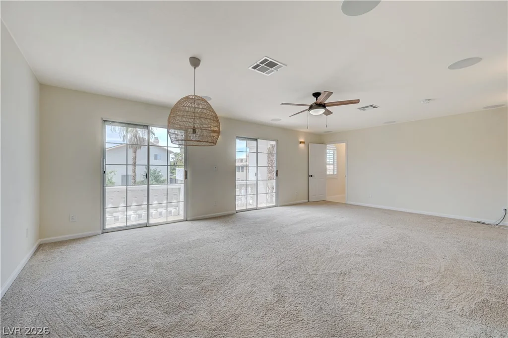 9131 Ivory Beach, Las Vegas, NV 89147