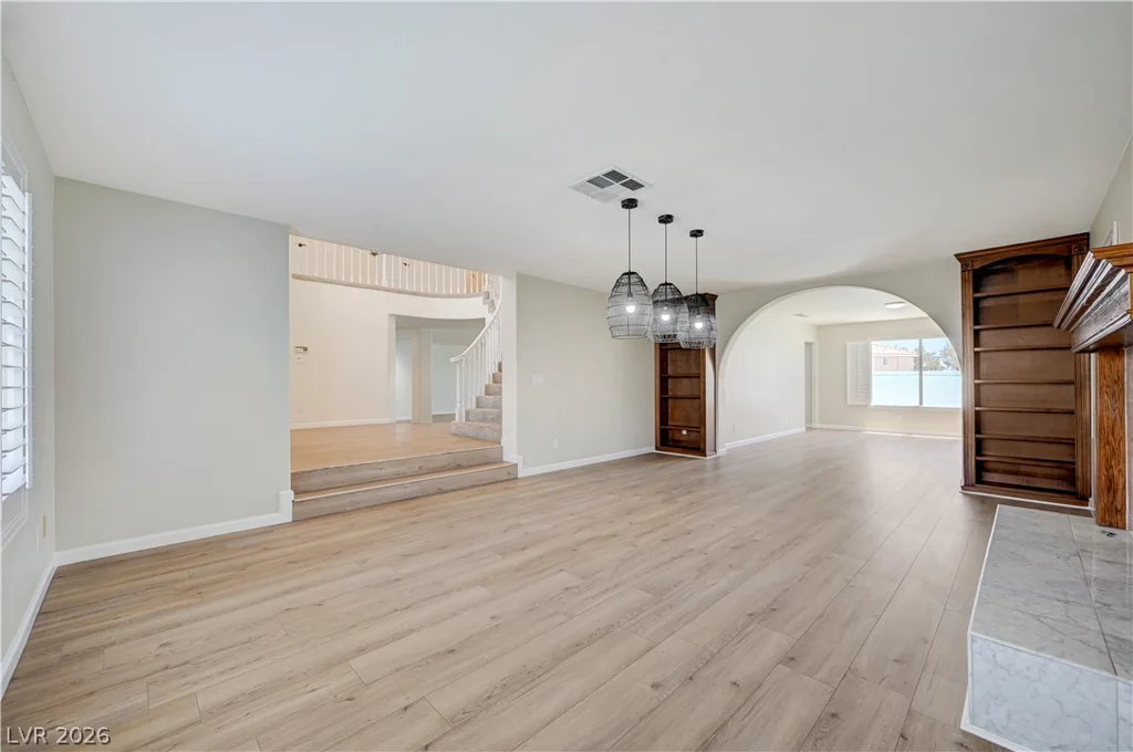 9131 Ivory Beach, Las Vegas, NV 89147