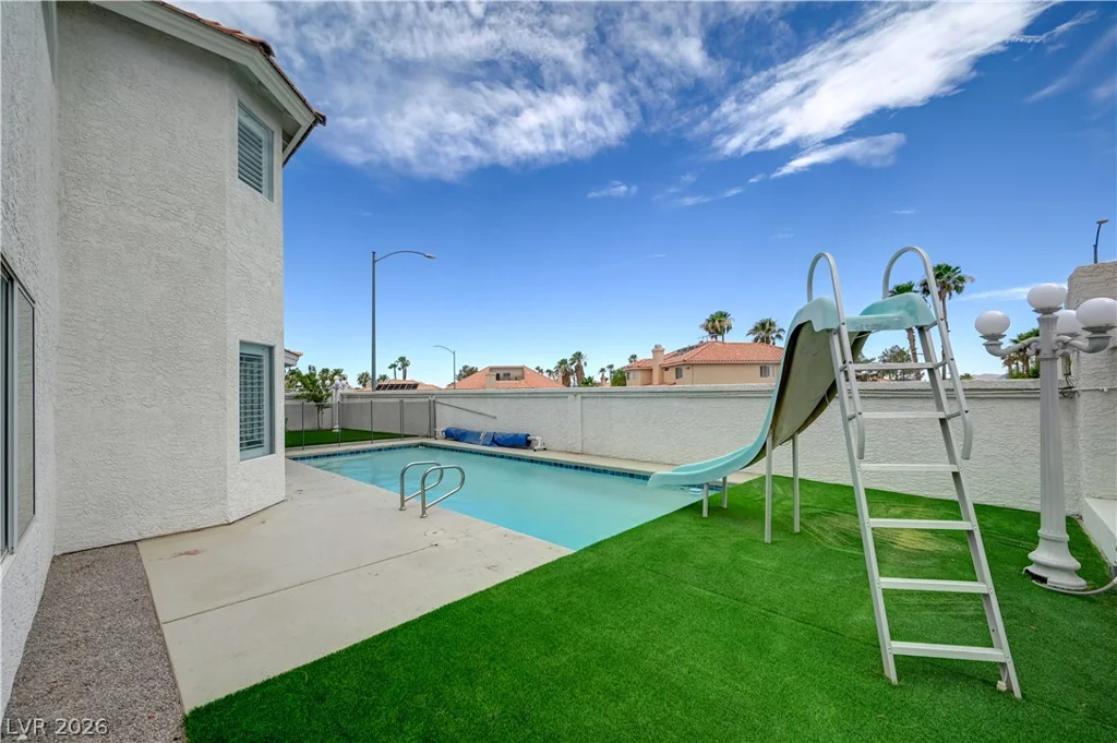 9131 Ivory Beach, Las Vegas, NV 89147