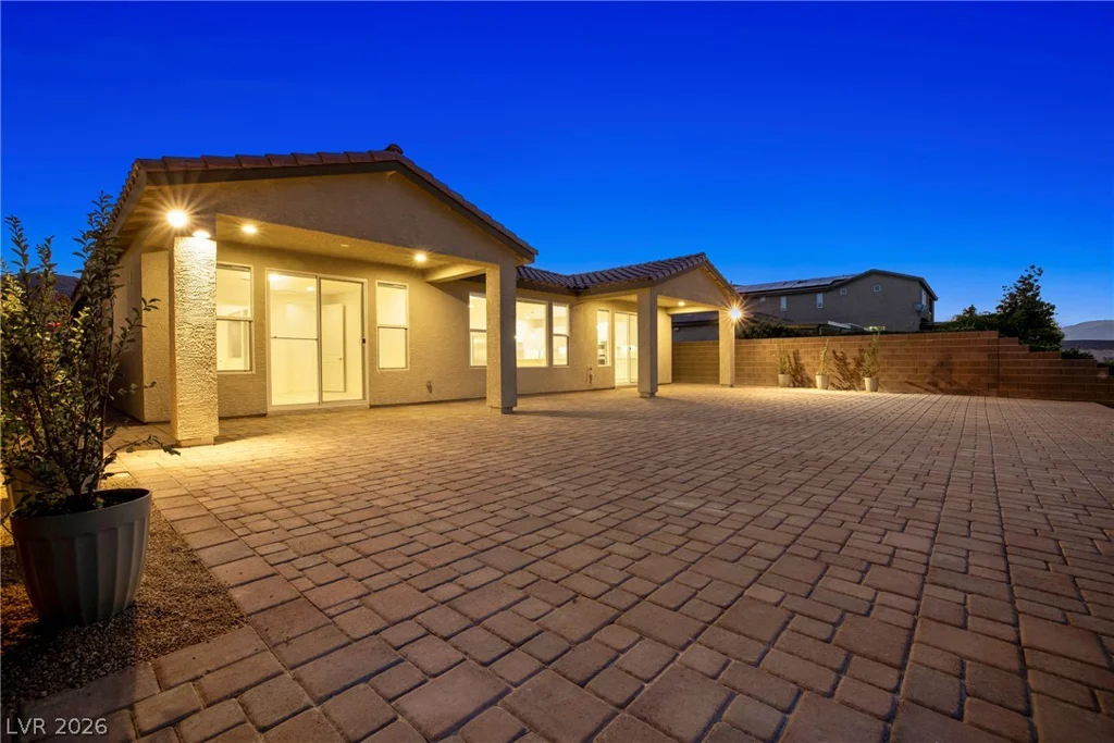 4732 Amazing View, Las Vegas, NV 89129