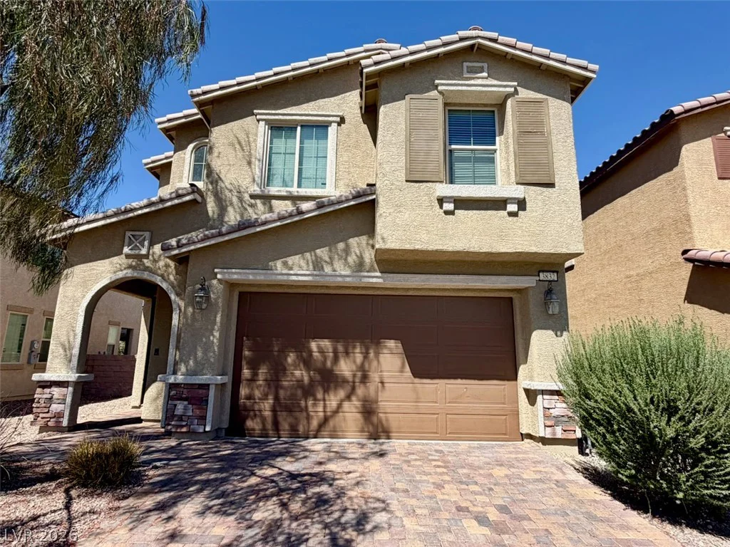 3832 Autumn America, North Las Vegas, NV 89032