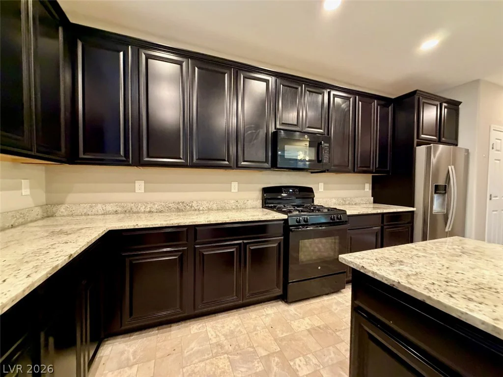 3832 Autumn America, North Las Vegas, NV 89032