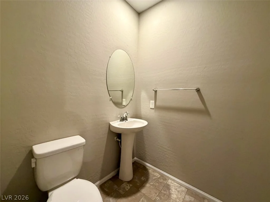 3832 Autumn America, North Las Vegas, NV 89032