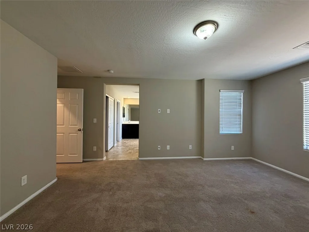 3832 Autumn America, North Las Vegas, NV 89032