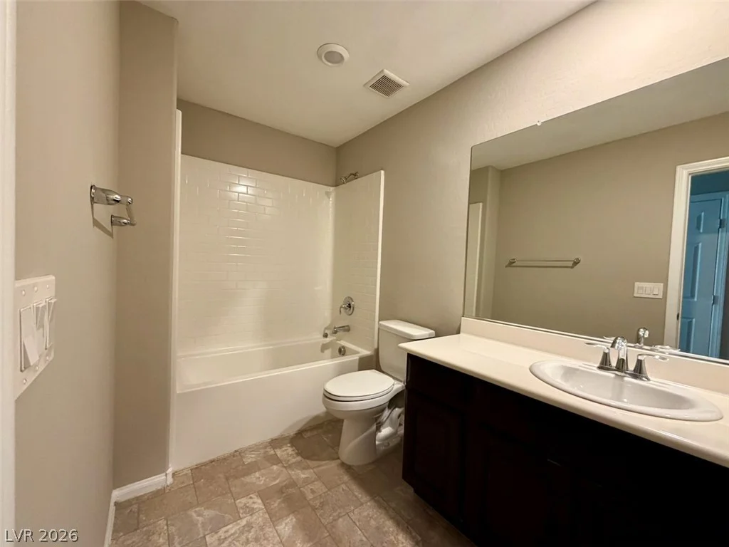 3832 Autumn America, North Las Vegas, NV 89032