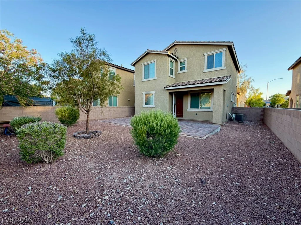 3832 Autumn America, North Las Vegas, NV 89032