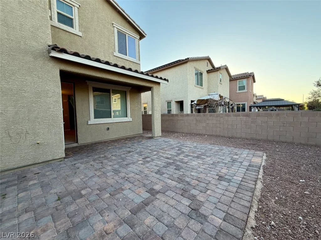 3832 Autumn America, North Las Vegas, NV 89032