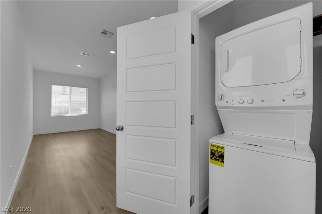 8326 Hayden Hills, Las Vegas, NV 89147
