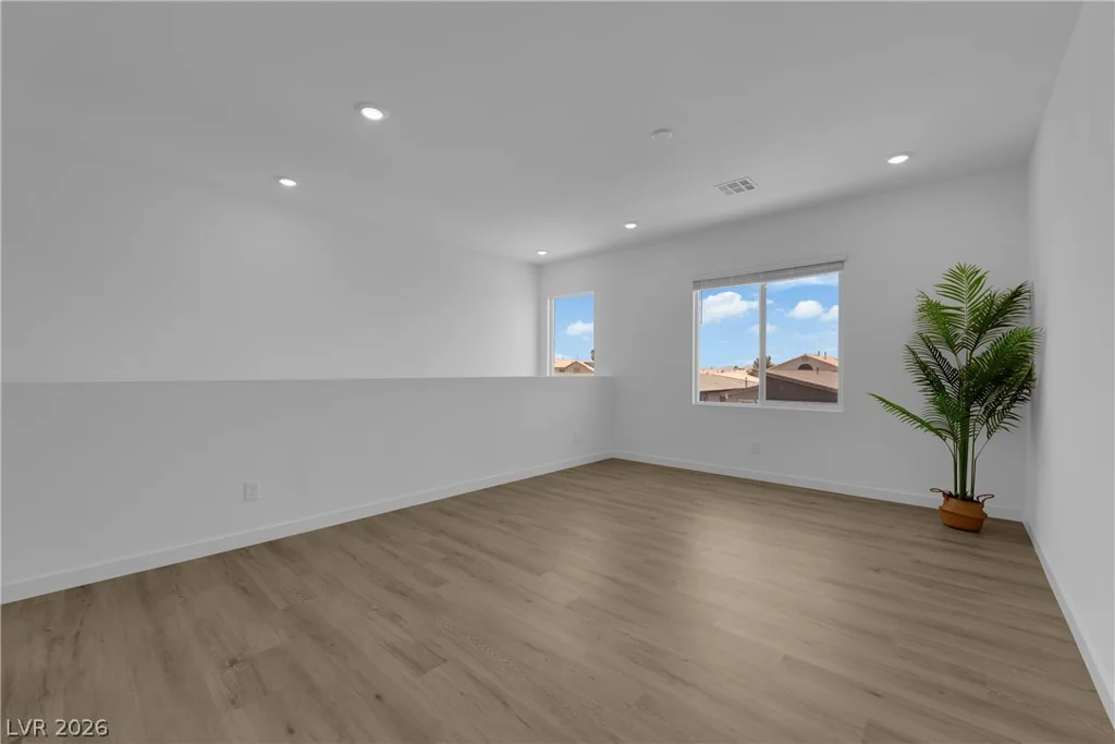 8326 Hayden Hills, Las Vegas, NV 89147