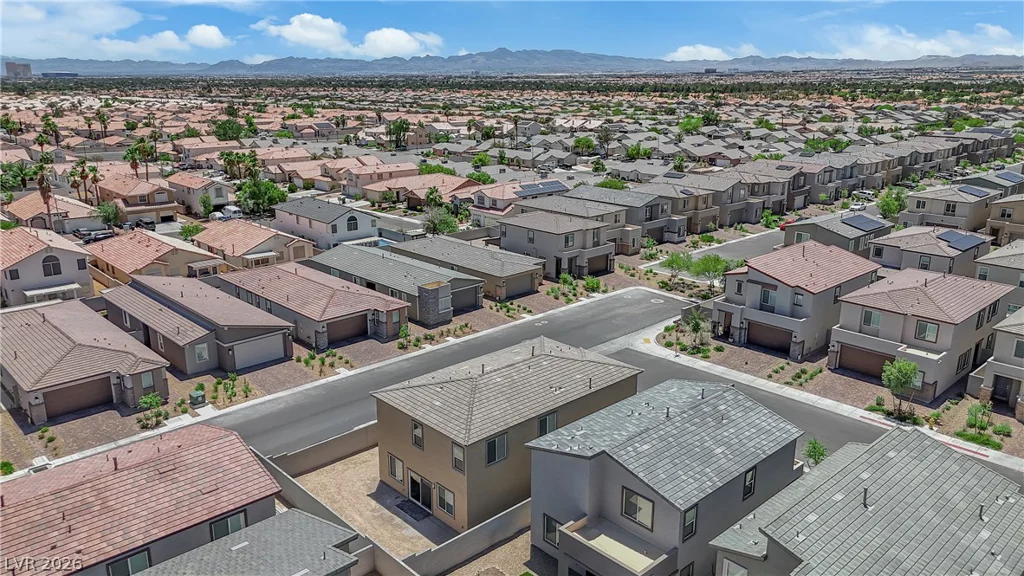 8326 Hayden Hills, Las Vegas, NV 89147