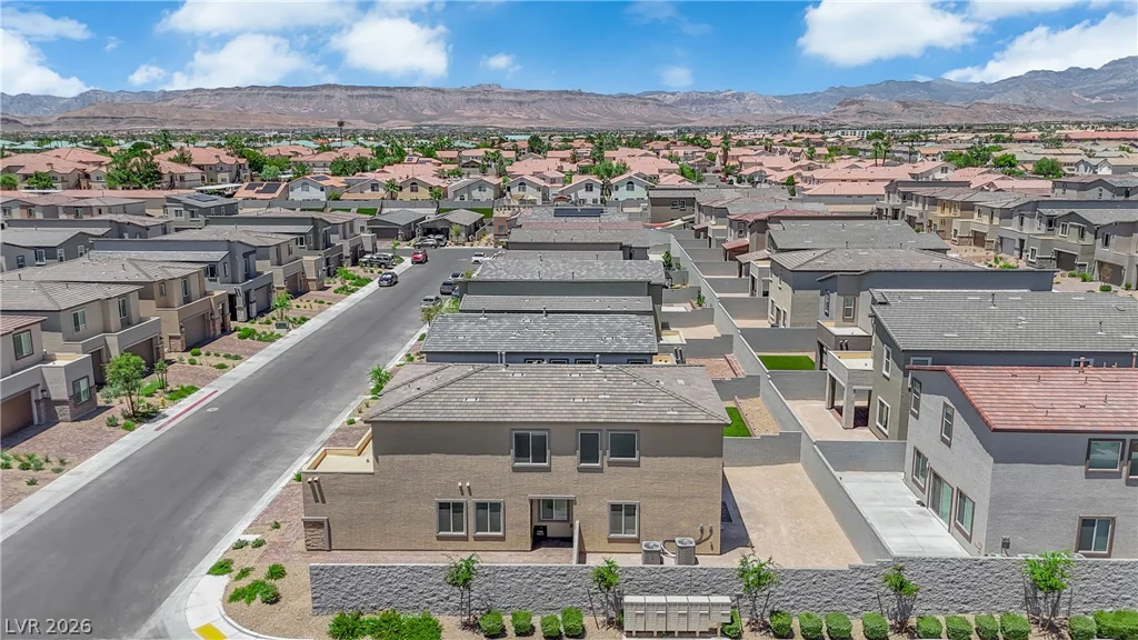 8326 Hayden Hills, Las Vegas, NV 89147