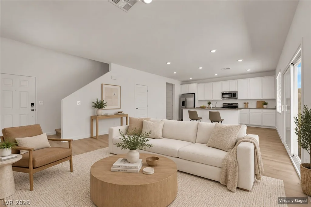 8326 Hayden Hills, Las Vegas, NV 89147
