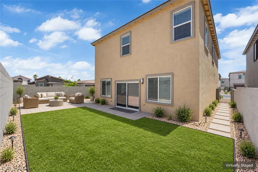 8326 Hayden Hills, Las Vegas, NV 89147