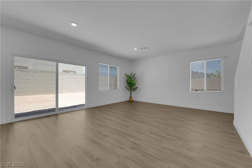 8326 Hayden Hills, Las Vegas, NV 89147