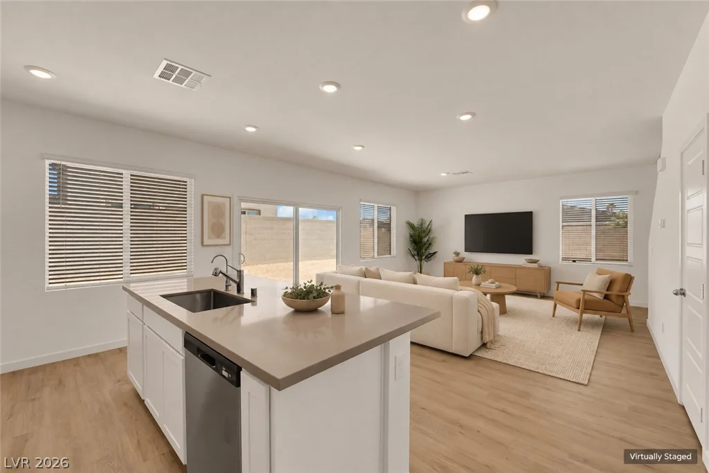 8326 Hayden Hills, Las Vegas, NV 89147