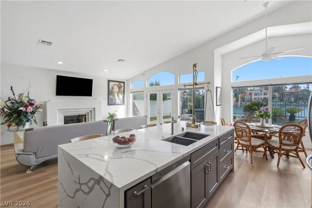 2933 Harbor Cove, Las Vegas, NV 89128