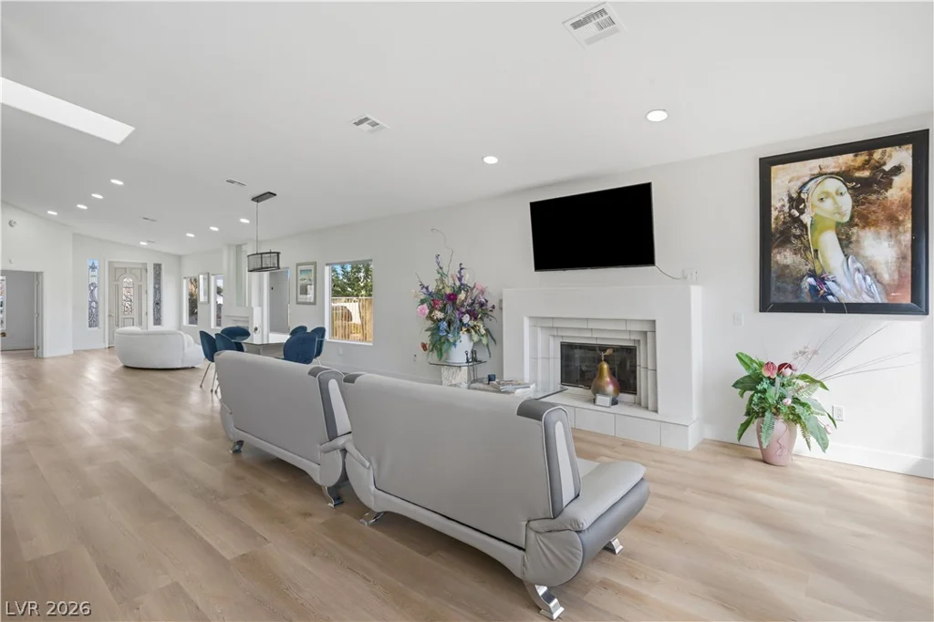2933 Harbor Cove, Las Vegas, NV 89128