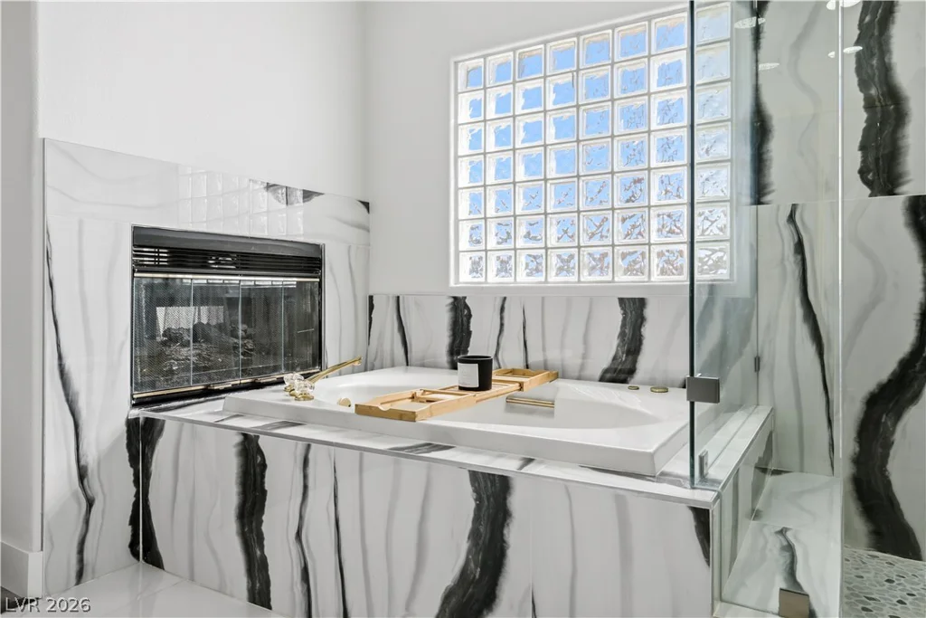 2933 Harbor Cove, Las Vegas, NV 89128