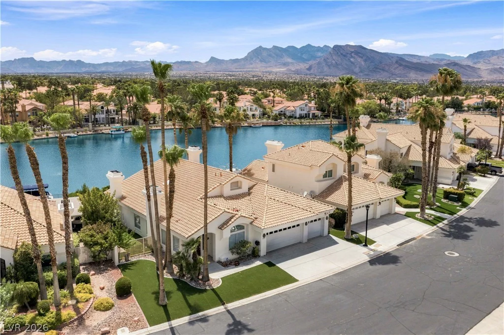 2933 Harbor Cove, Las Vegas, NV 89128