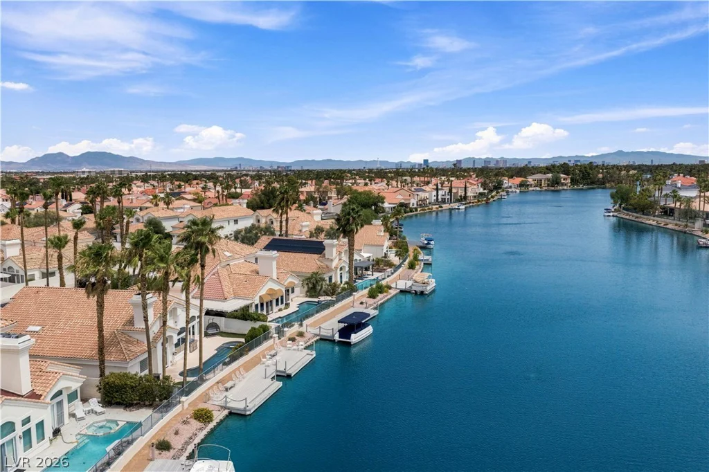 2933 Harbor Cove, Las Vegas, NV 89128