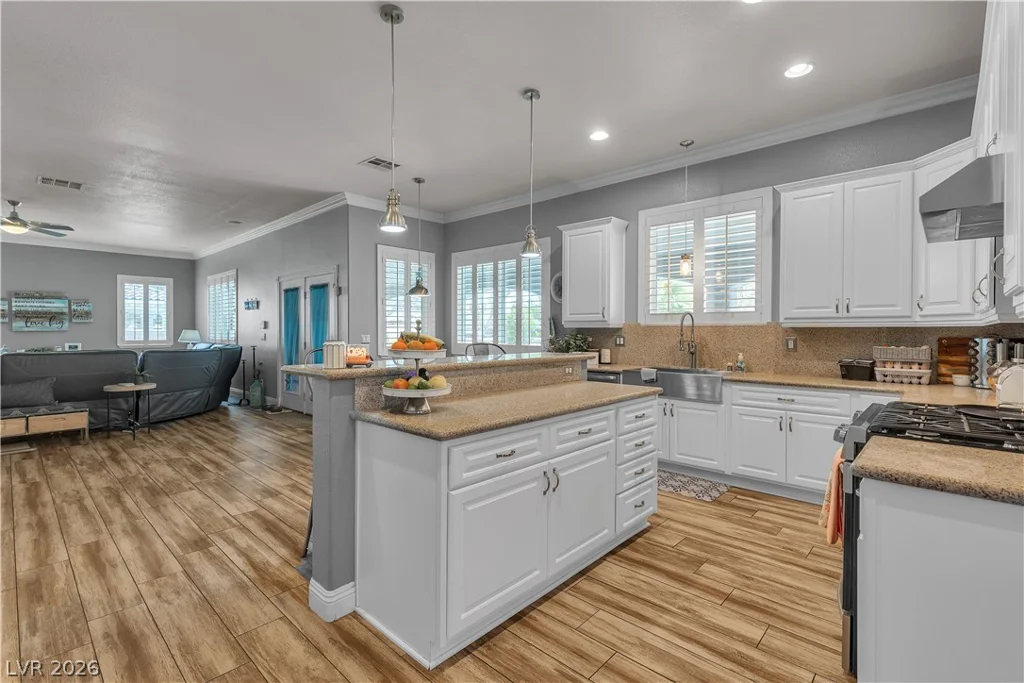 131 Beesley, Las Vegas, NV 89110