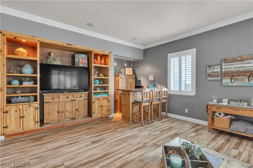 131 Beesley, Las Vegas, NV 89110
