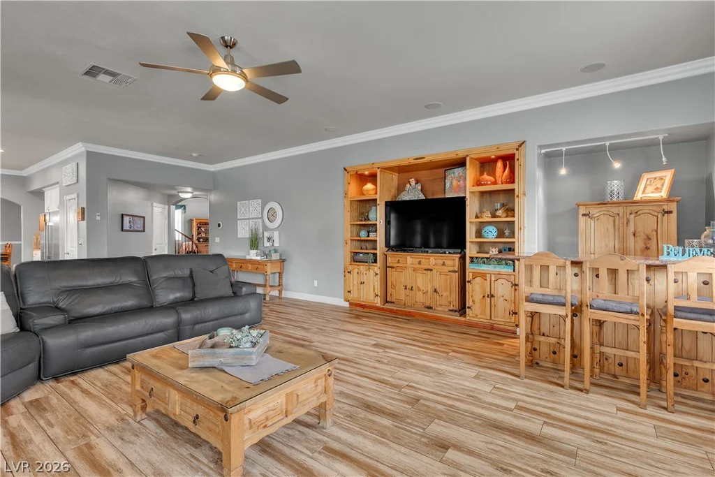 131 Beesley, Las Vegas, NV 89110