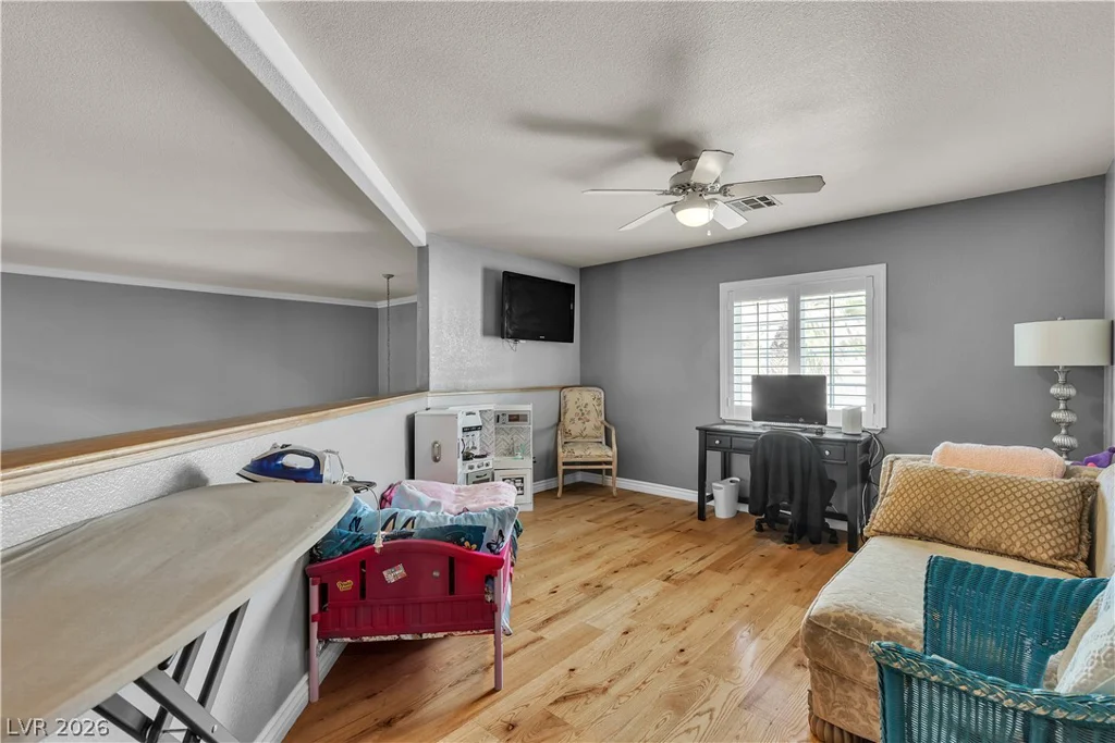 131 Beesley, Las Vegas, NV 89110