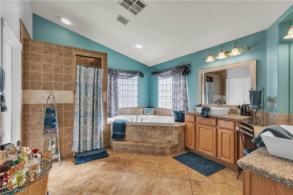 131 Beesley, Las Vegas, NV 89110