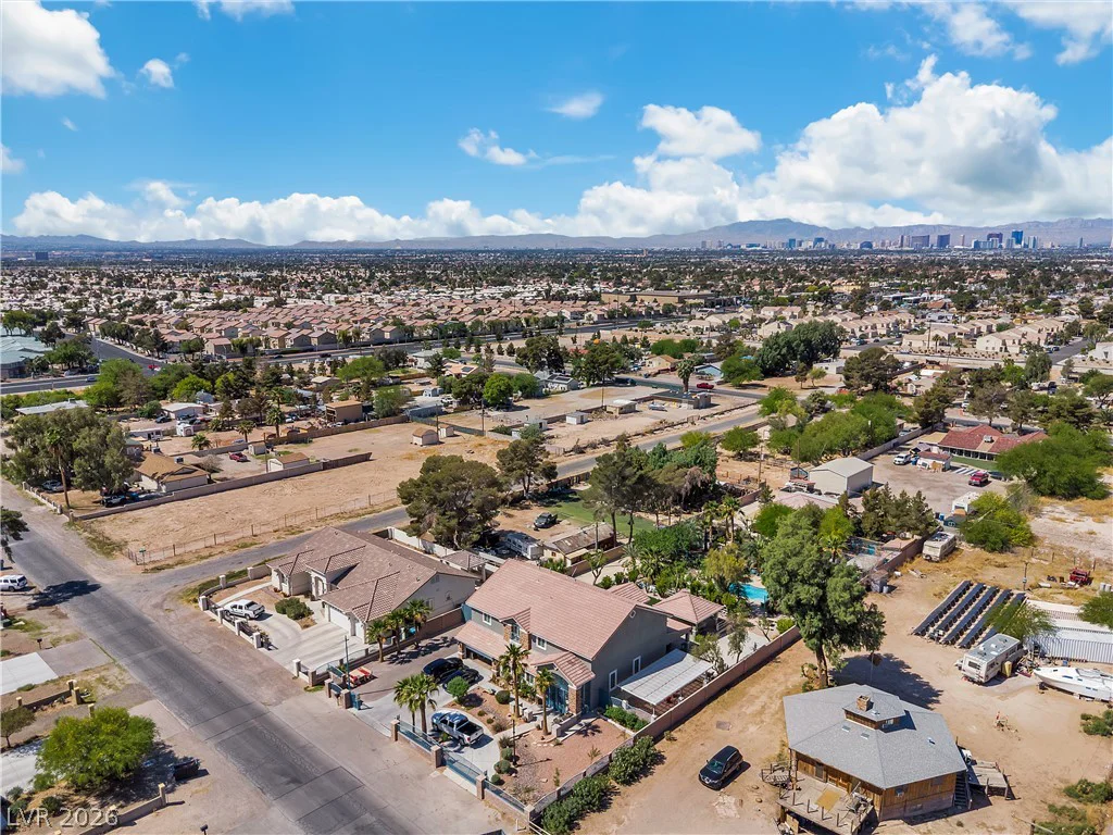 131 Beesley, Las Vegas, NV 89110