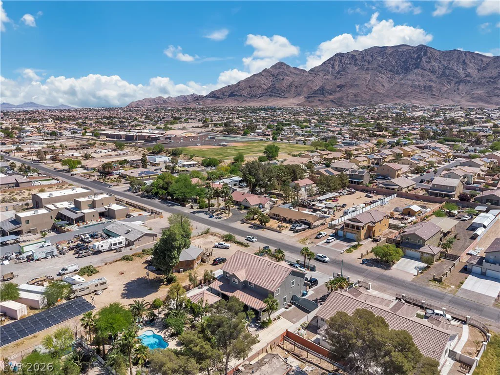 131 Beesley, Las Vegas, NV 89110