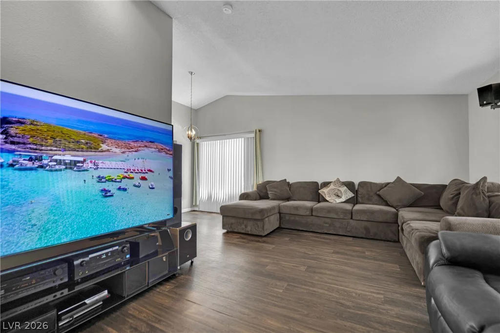 801 Greenbrook, Las Vegas, NV 89110