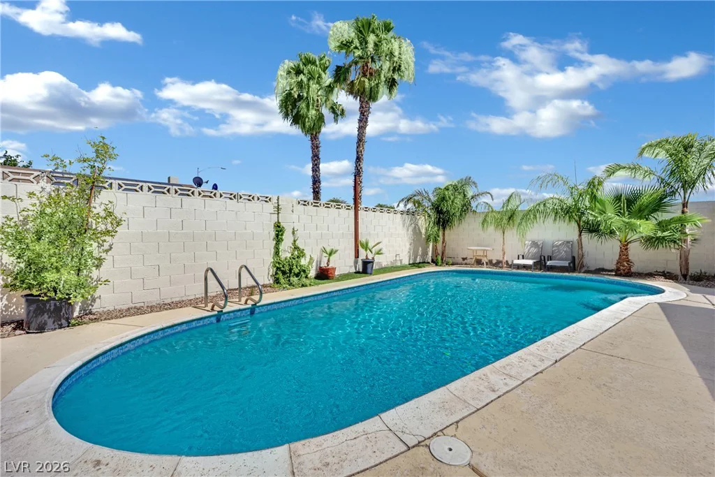 801 Greenbrook, Las Vegas, NV 89110