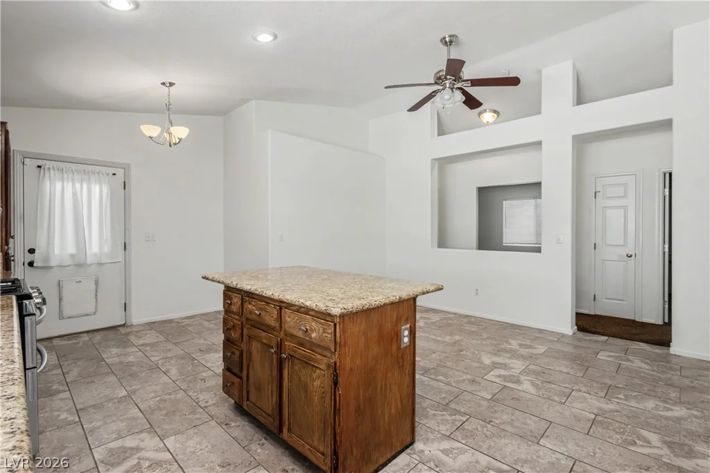 9501 Fox Forest, Las Vegas, NV 89129