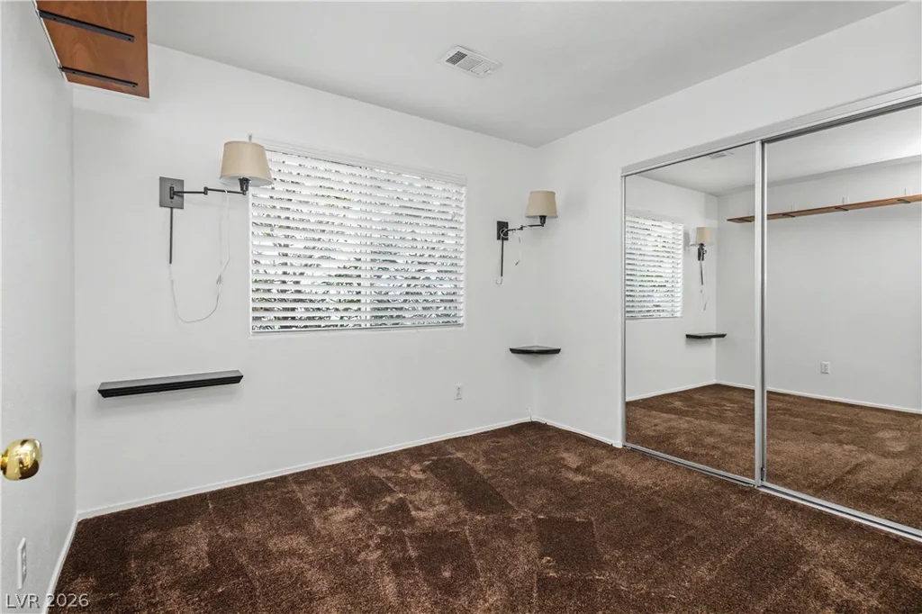9501 Fox Forest, Las Vegas, NV 89129
