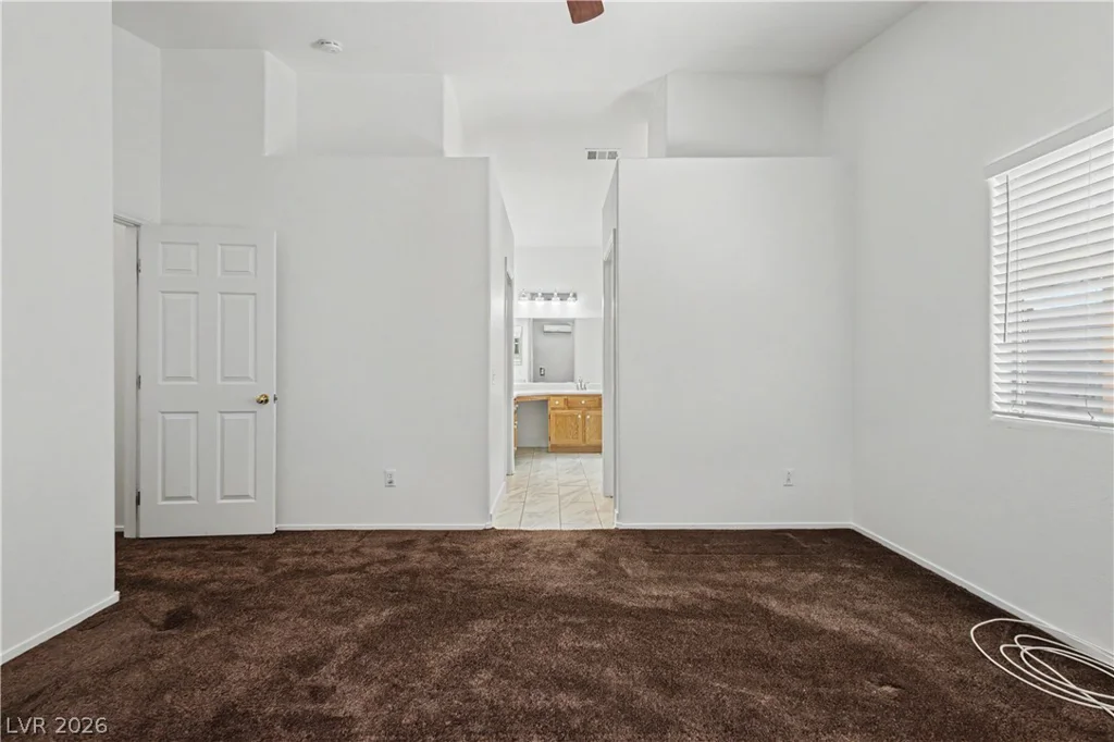 9501 Fox Forest, Las Vegas, NV 89129