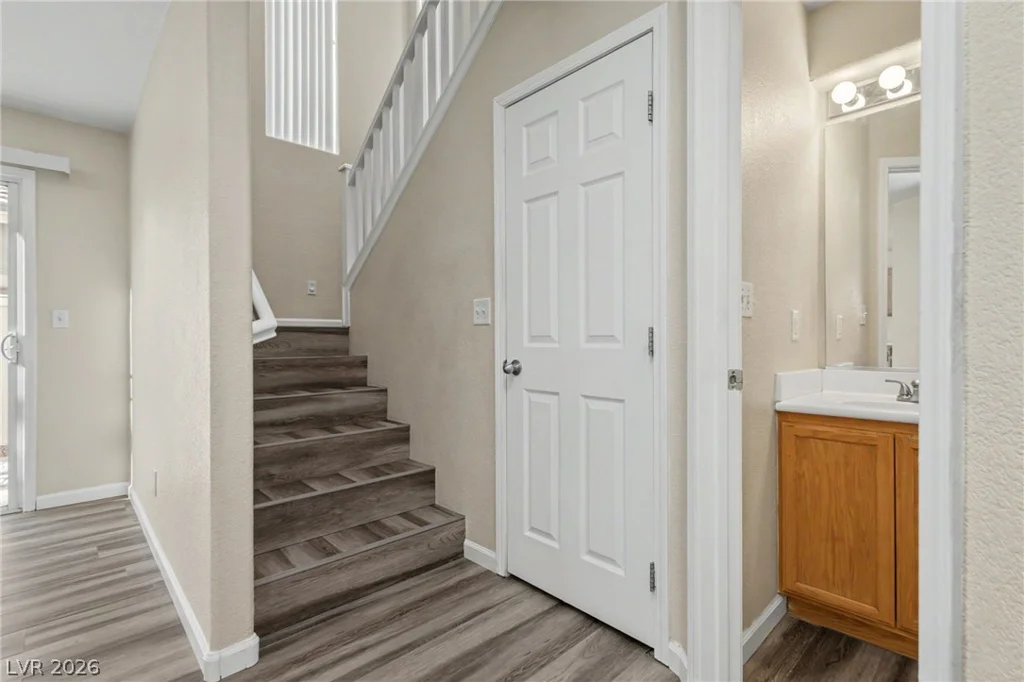 958 Medina De Leon, Henderson, NV 89015