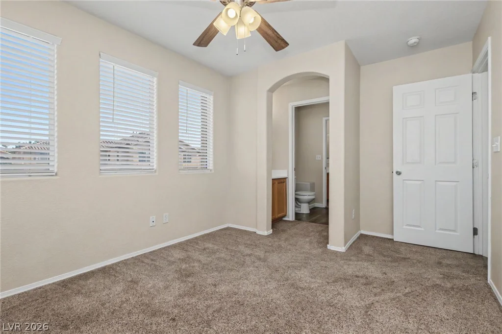 958 Medina De Leon, Henderson, NV 89015