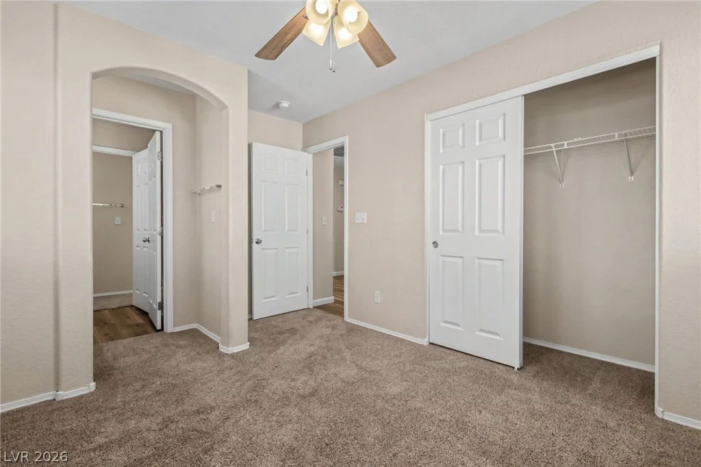 958 Medina De Leon, Henderson, NV 89015