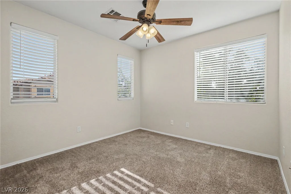 958 Medina De Leon, Henderson, NV 89015