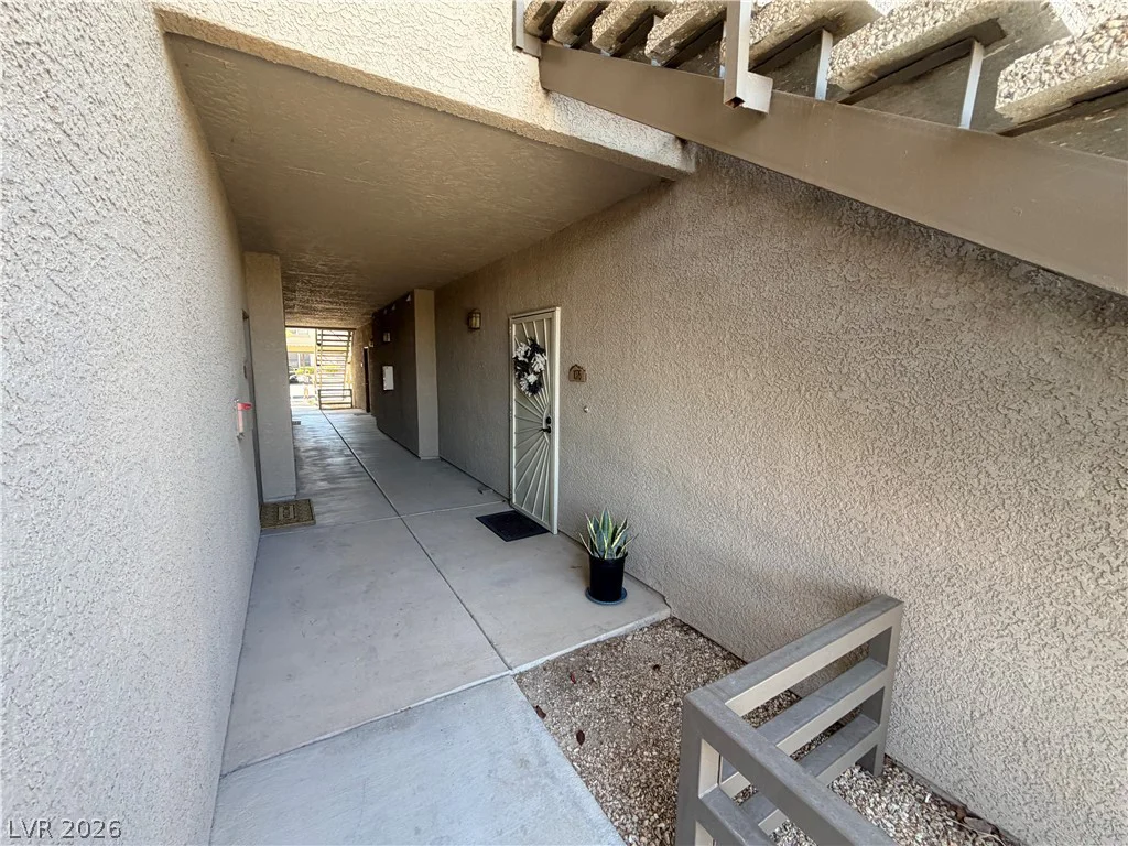 8250 Grand Canyon, Las Vegas, NV 89166