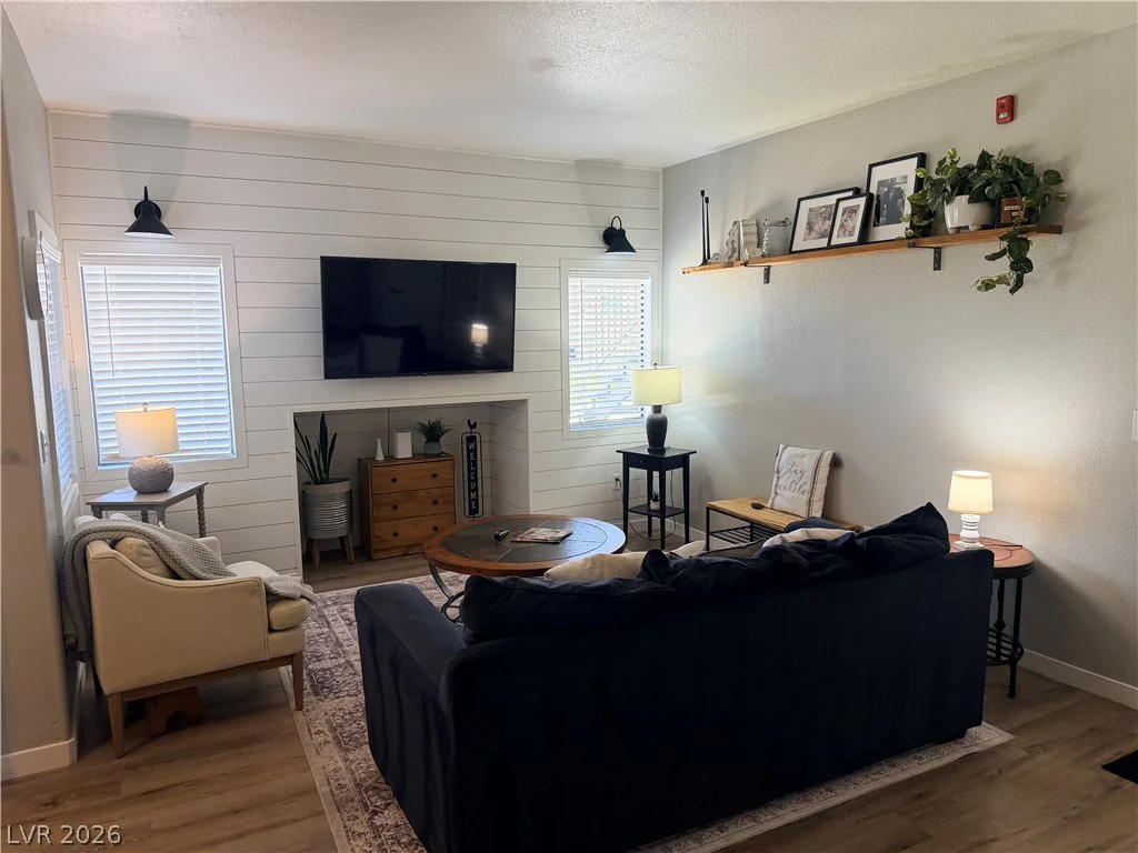 8250 Grand Canyon, Las Vegas, NV 89166