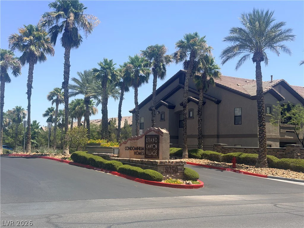 8250 Grand Canyon, Las Vegas, NV 89166