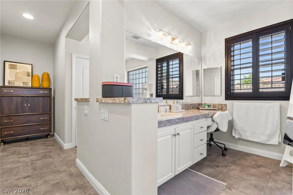 2972 Imperial Purple, Las Vegas, NV 89117