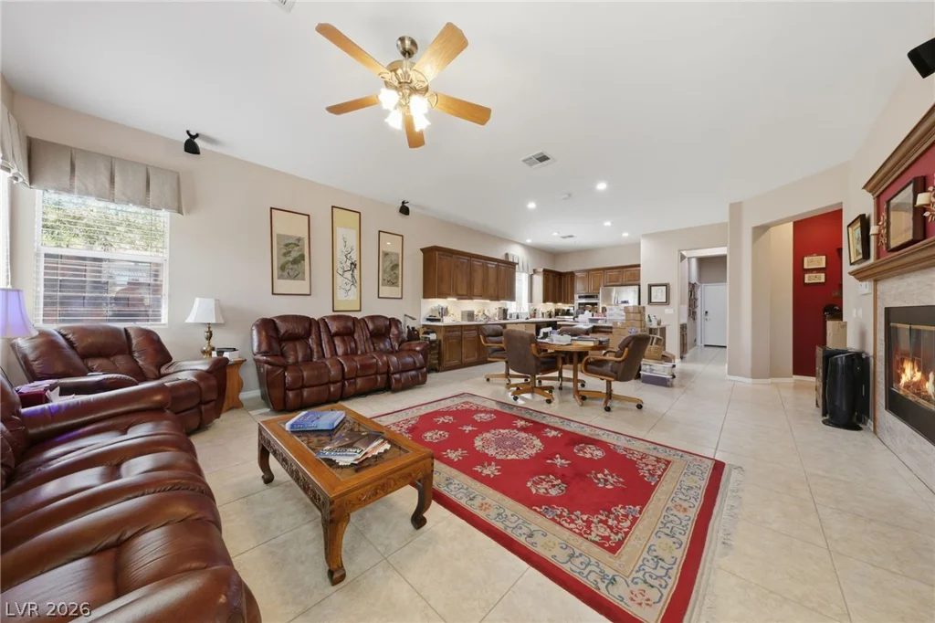 10545 Garden Light, Las Vegas, NV 89135