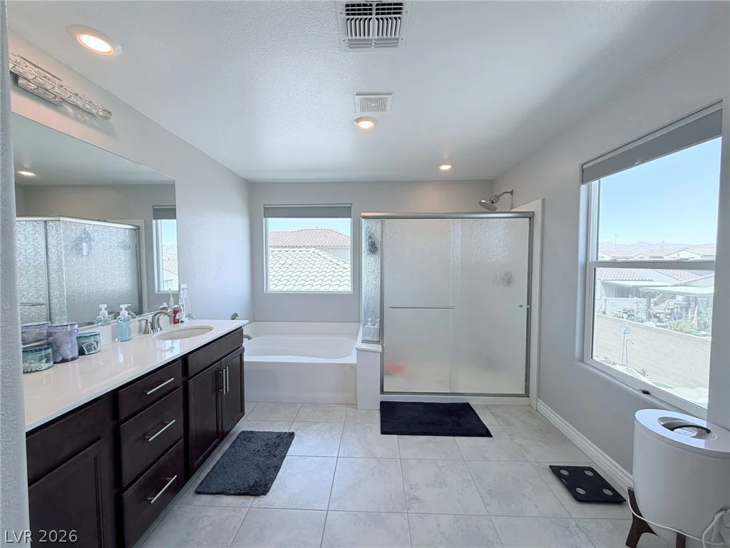 6920 Baylor Creek, North Las Vegas, NV 89086