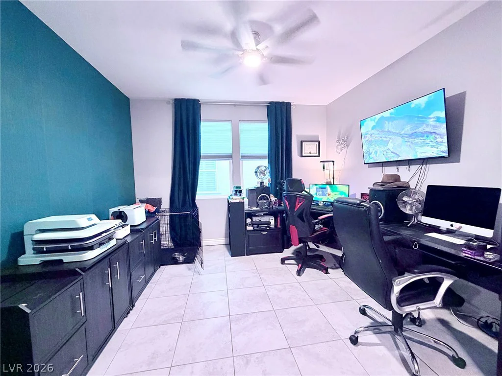 6920 Baylor Creek, North Las Vegas, NV 89086
