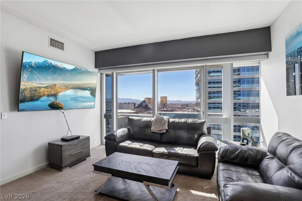 4471 Dean Martin, Las Vegas, NV 89103